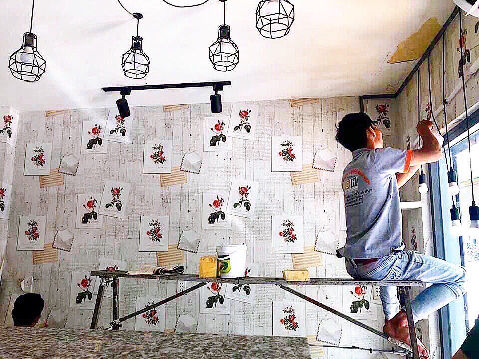 Gia Huy thi công giấy dán tường