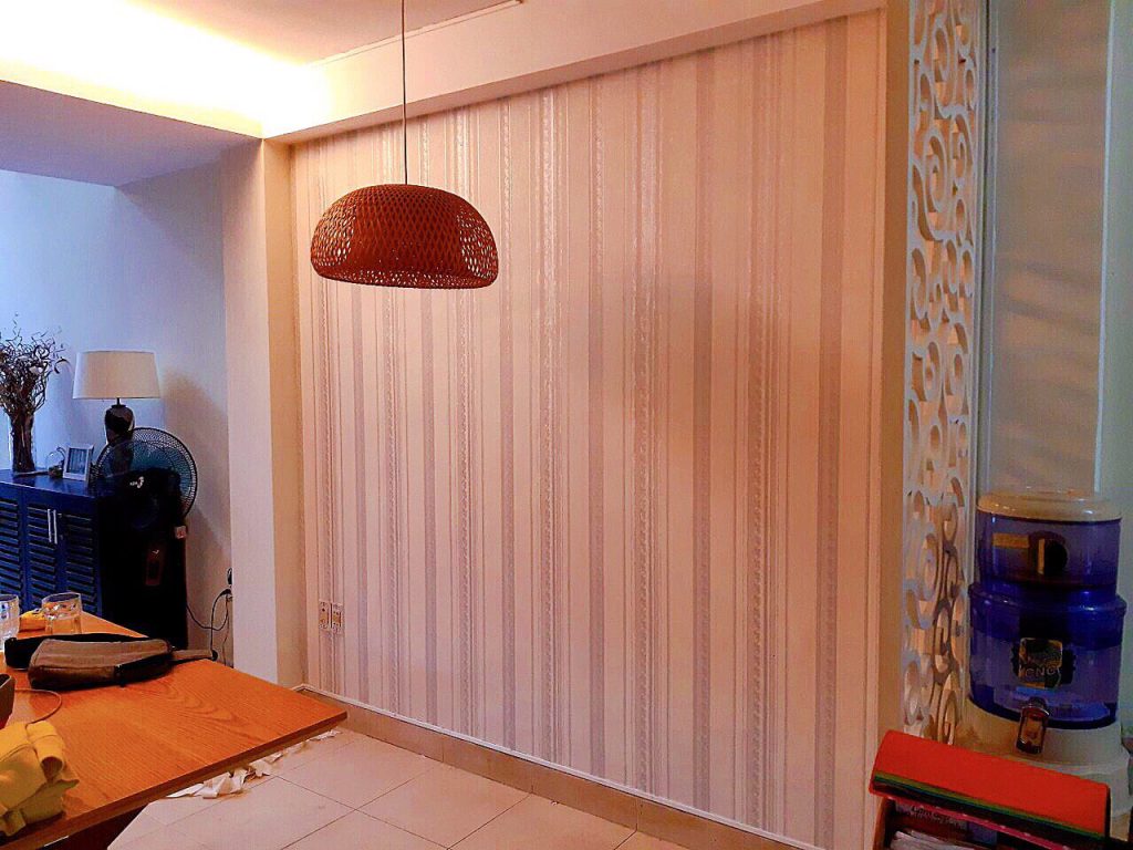 Xử lý tường cũ bằng giấy dán tường cực sang trọng nhà khách quận 3